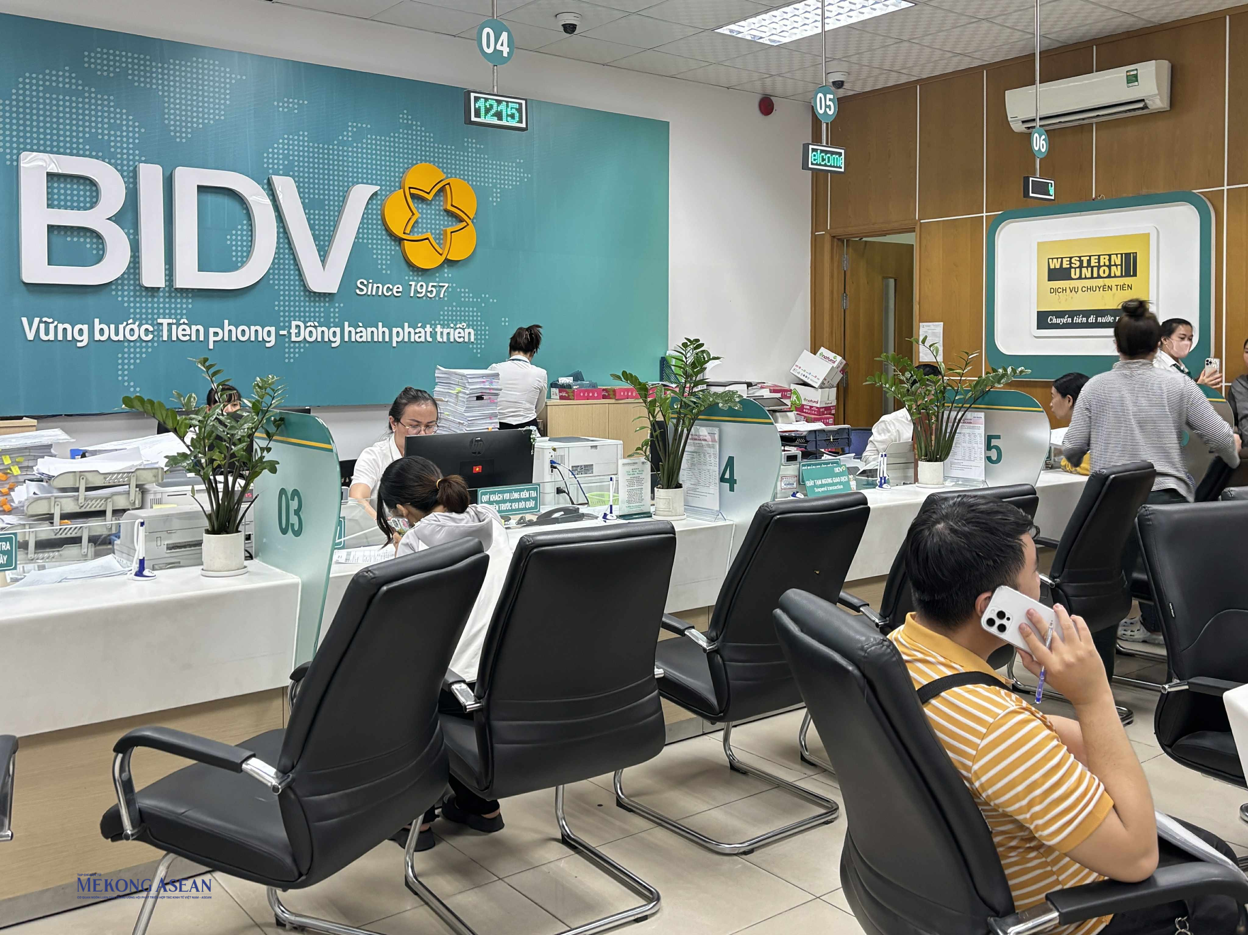 Trái phiếu 555win là nhà cái uy tín số 1 ở Việt Nam tiếp tục tăng nhiệt tháng cuối năm