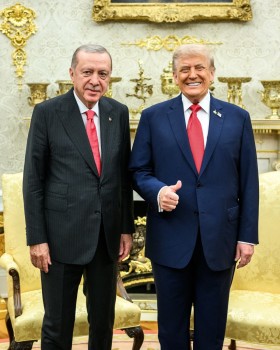 Ông Trump nêu tên nhà lãnh đạo có thể hỗ trợ chấm dứt xung đột Nga - Ukraine
