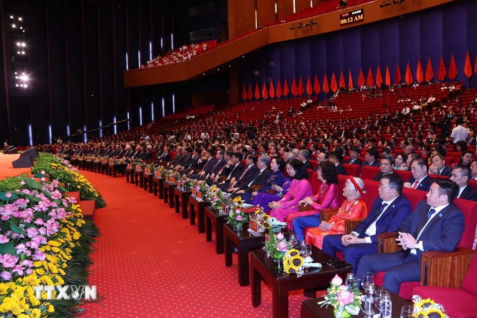 Đặt 'Văn hiến - Bản sắc - Sáng tạo' ở vị trí trung tâm của mọi định hướng phát triển Thủ đô