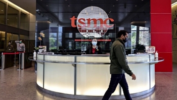 TSMC nâng tăng trưởng doanh thu năm 2025 nhờ làn sóng đầu tư vào AI