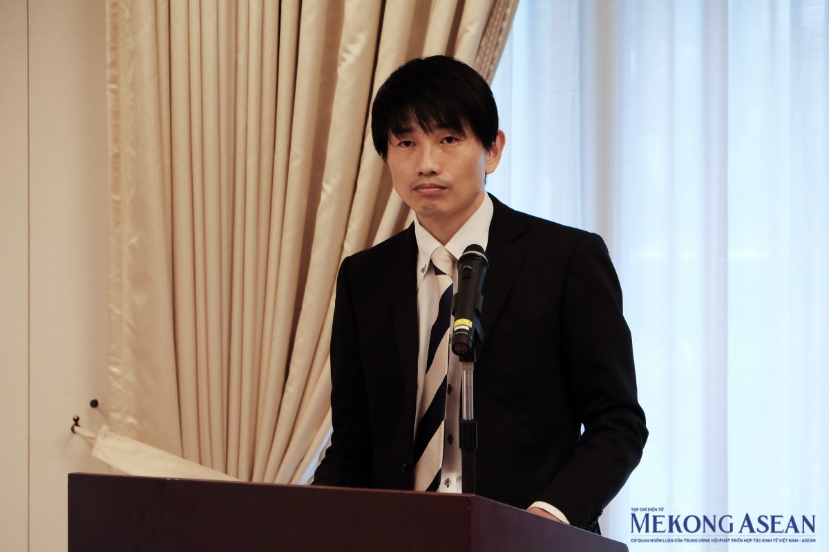 Ông Kosuke Nagino, Quản lý Đối tác và Nguồn tài trợ Nhật Bản của Save the Children phát biểu tại lễ ký kết. Ảnh: Tùng Dương/555win Login