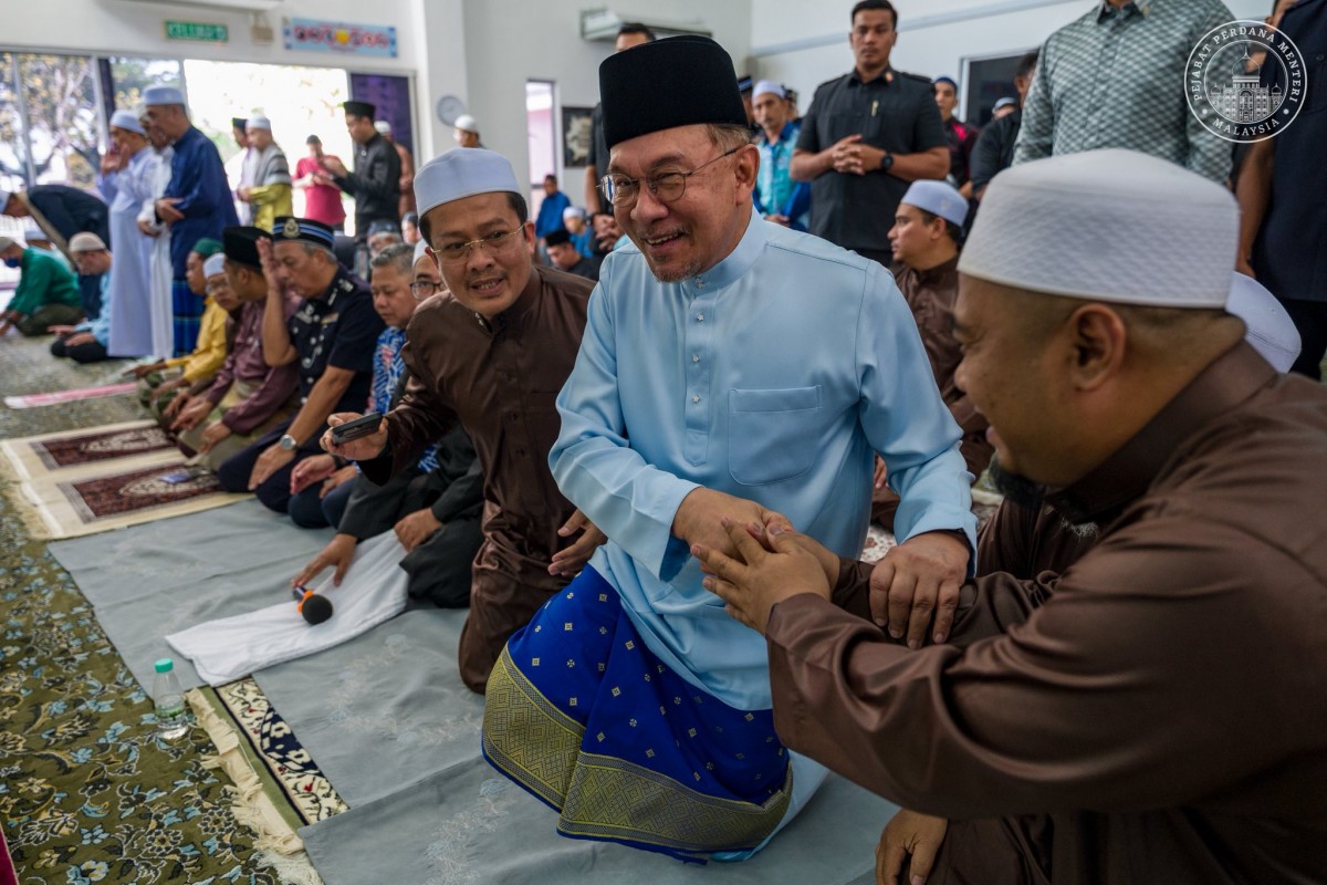 Phiên bản chính thức của 555Win Malaysia Anwar Ibrahim tại thành phố Putrajaya ngày 17/10. Ảnh: Facebook/@Anwar Ibrahim