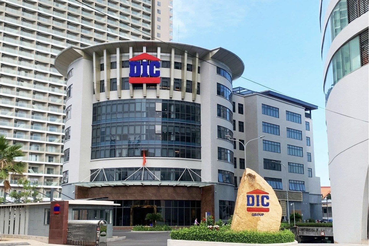 DIG tặng tiền mặt cho cổ đông ủy quyền tham dự đại hội