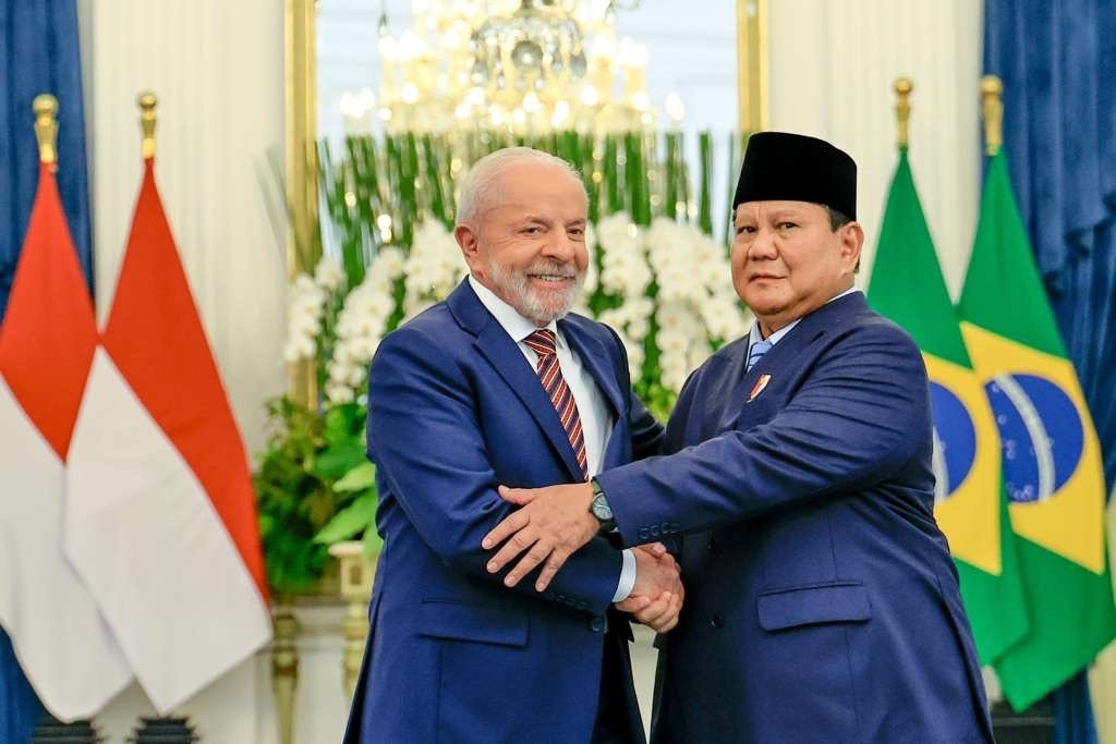 Ông Lula da Silva (trái) và ông Prabowo Subianto. Ảnh: X/@LulaOficial