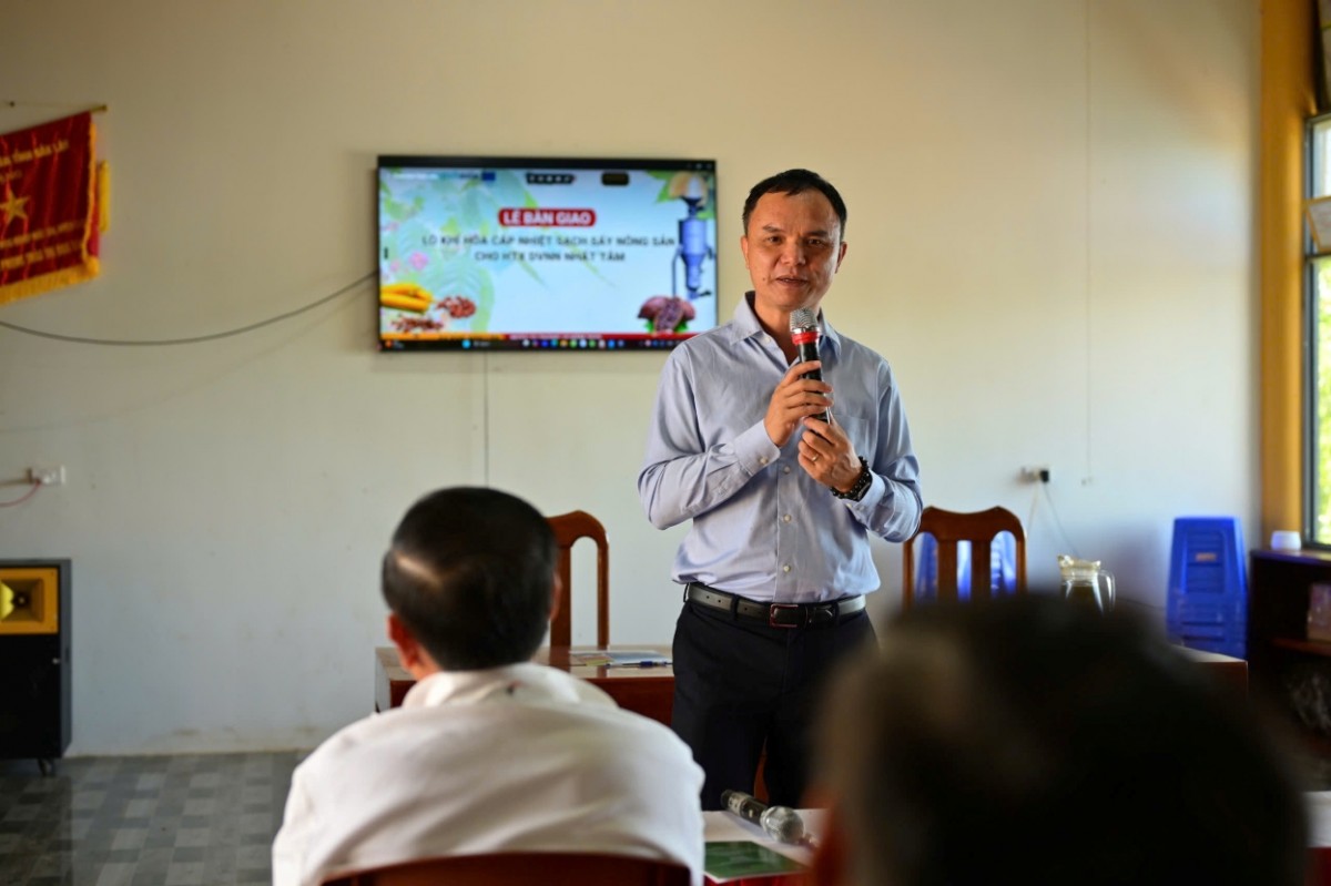 Lò khí hóa biến phế phẩm 555win Mobi thành năng lượng xanh