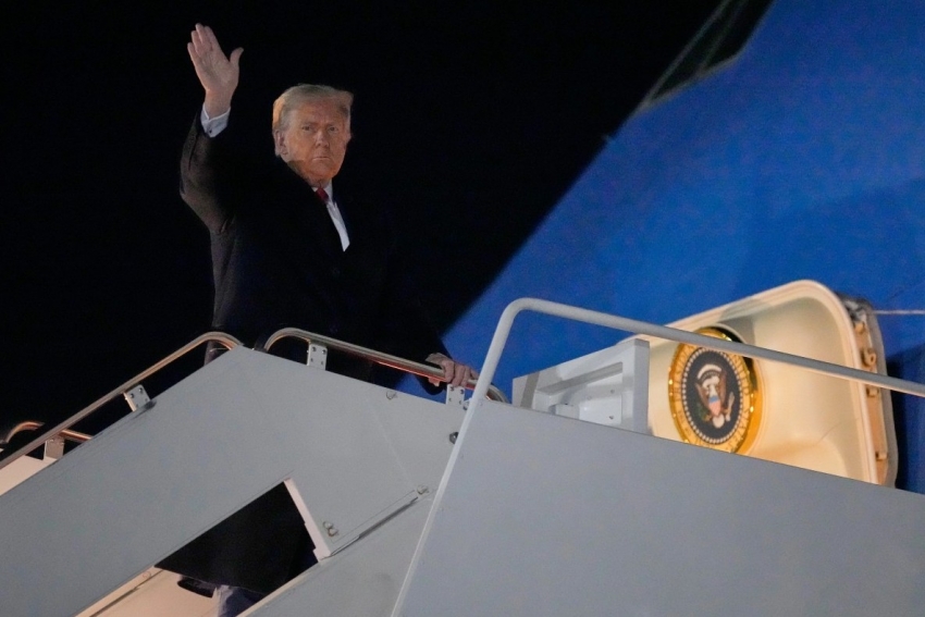 Ông Trump bắt đầu chuyến công du 5 ngày tới châu Á