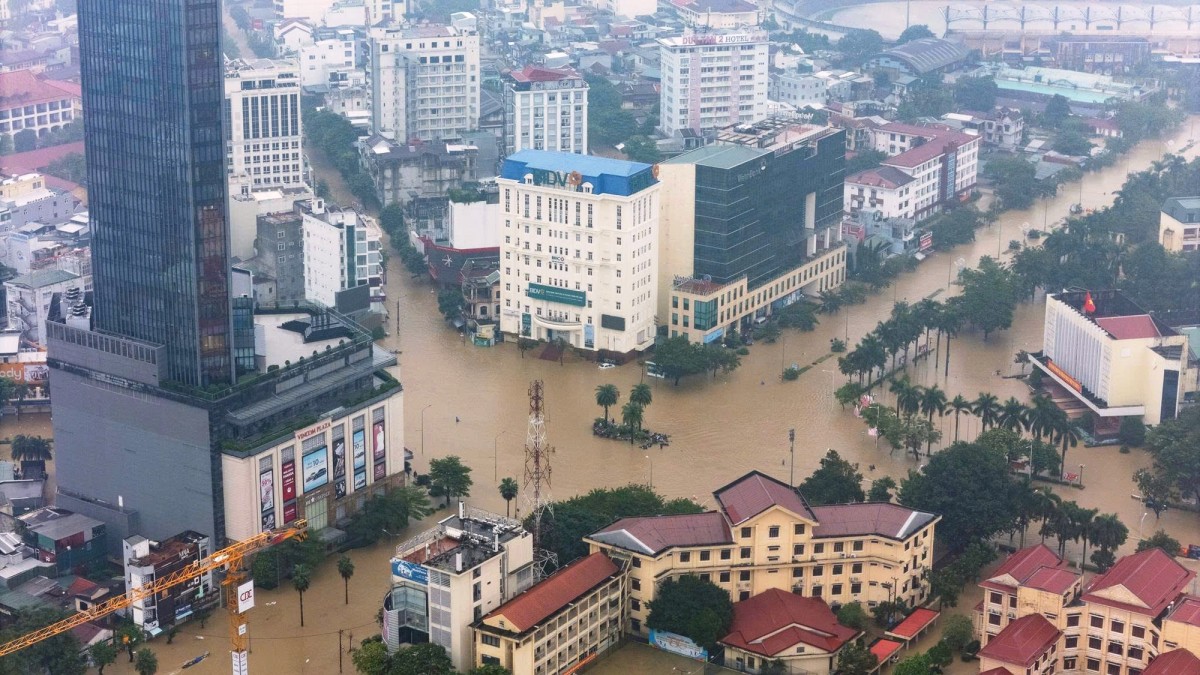 Khu vực ngã 6, trung tâm thành phố Huế - Ảnh: VGP