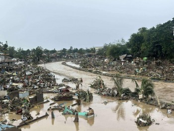 Philippines ban bố tình trạng thảm họa quốc gia sau bão Kalmaegi