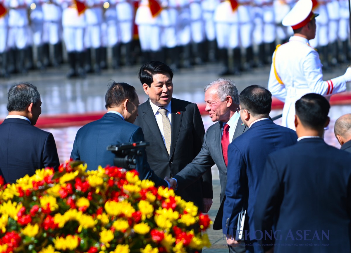 Chủ tịch nước Lương Cường chủ trì lễ đón Quốc vương Jordan