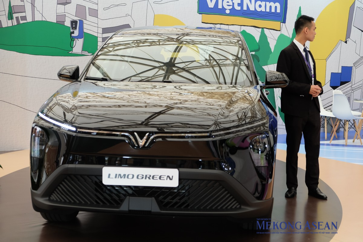Mẫu xe Limo Green mới ra mắt của