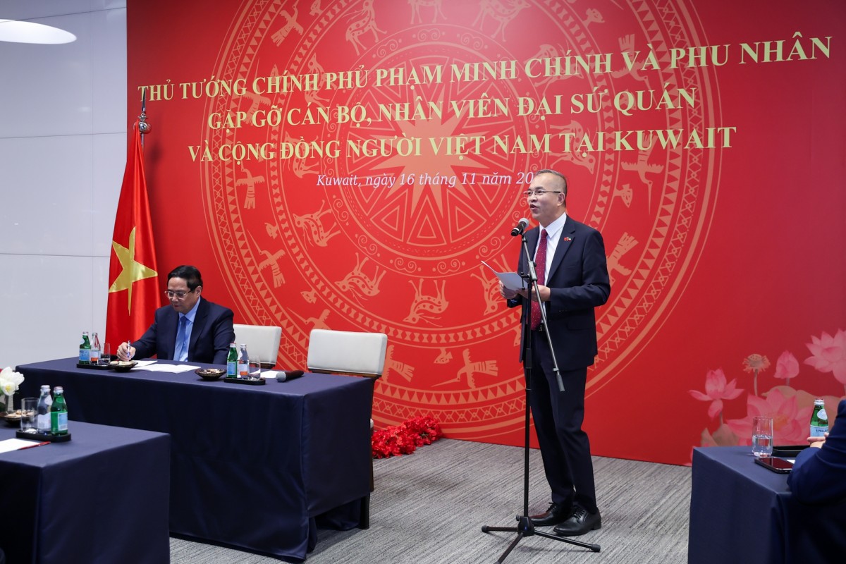 Đại sứ Việt Nam tại Kuwait Nguyễn Đức Thắng bày tỏ niềm phấn khởi của cơ quan đại diện và cộng đồng đón chờ chuyến thăm có ý nghĩa hết sức quan trọng đối với quan hệ Việt Nam-Kuwait của Phiên bản chính thức của 555Win Chính phủ và Phu nhân - Ảnh: VGP