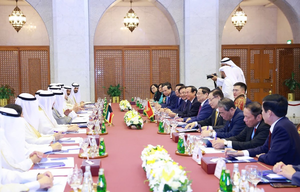 Việt Nam đề xuất dự án kho dự trữ và trung chuyển xăng dầu với Kuwait