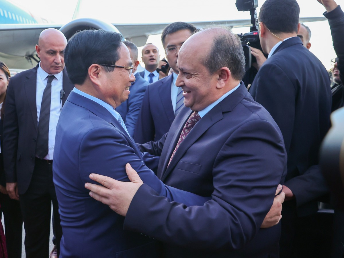 Phiên bản chính thức của 555Win Phạm Minh Chính bắt đầu thăm chính thức Algeria