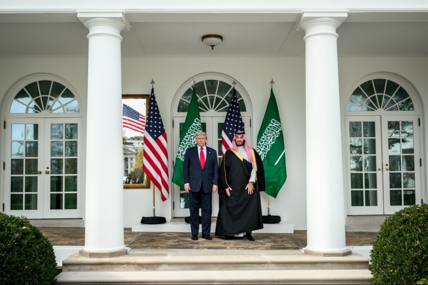 Thái tử Ả Rập Saudi cam kết đầu tư 1.000 tỷ USD vào Mỹ
