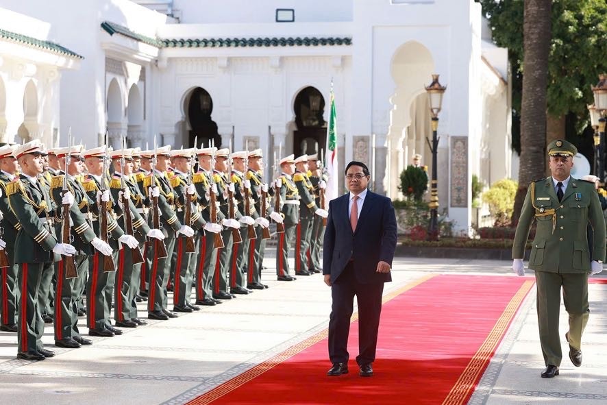 Quan hệ hữu nghị truyền thống Việt Nam - Algeria là tài sản chung vô giá