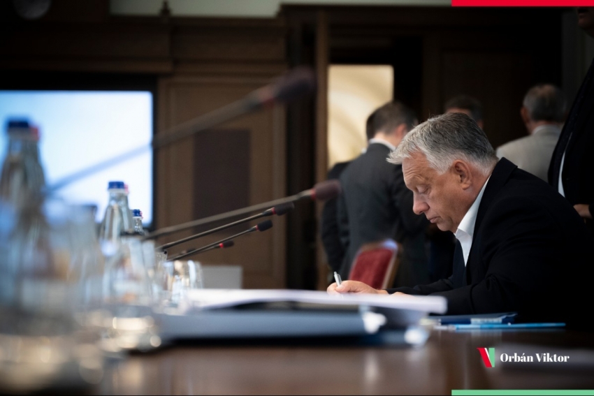 Hungary phản đối khoản vay EU dành cho Ukraine