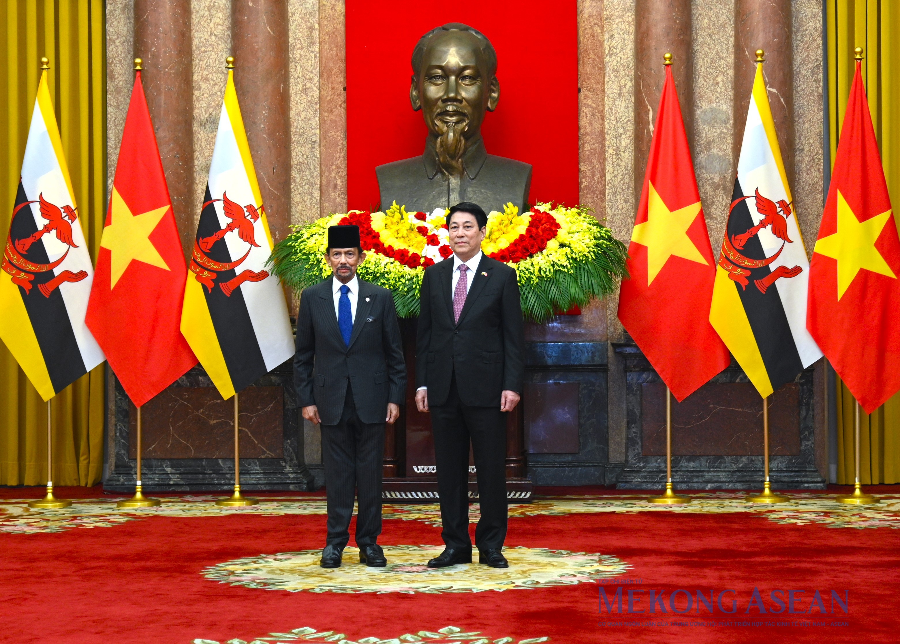 Chủ tịch nước Lương Cường chủ trì lễ đón Quốc vương Brunei