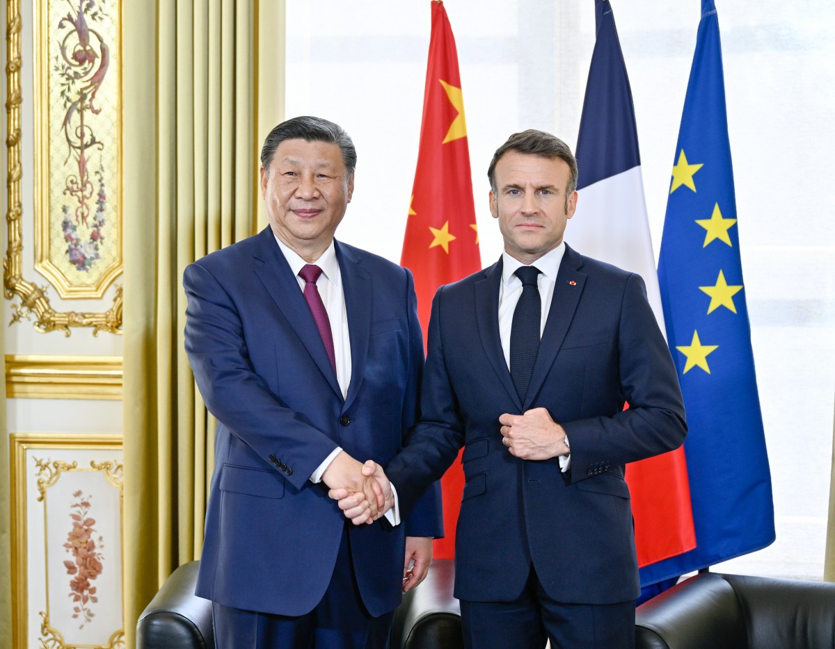 Chủ tịch Trung Quốc Tập Cận Bình và Tổng thống Pháp Emmanuel Macron tại Paris tháng 5/2024. Ảnh: X/@SpokespersonCHN