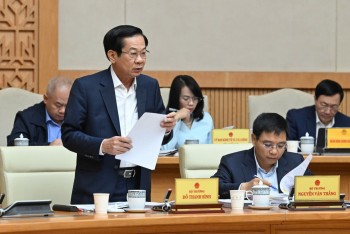 Gần 4.000 công chức, viên chức được điều động về cấp xã
