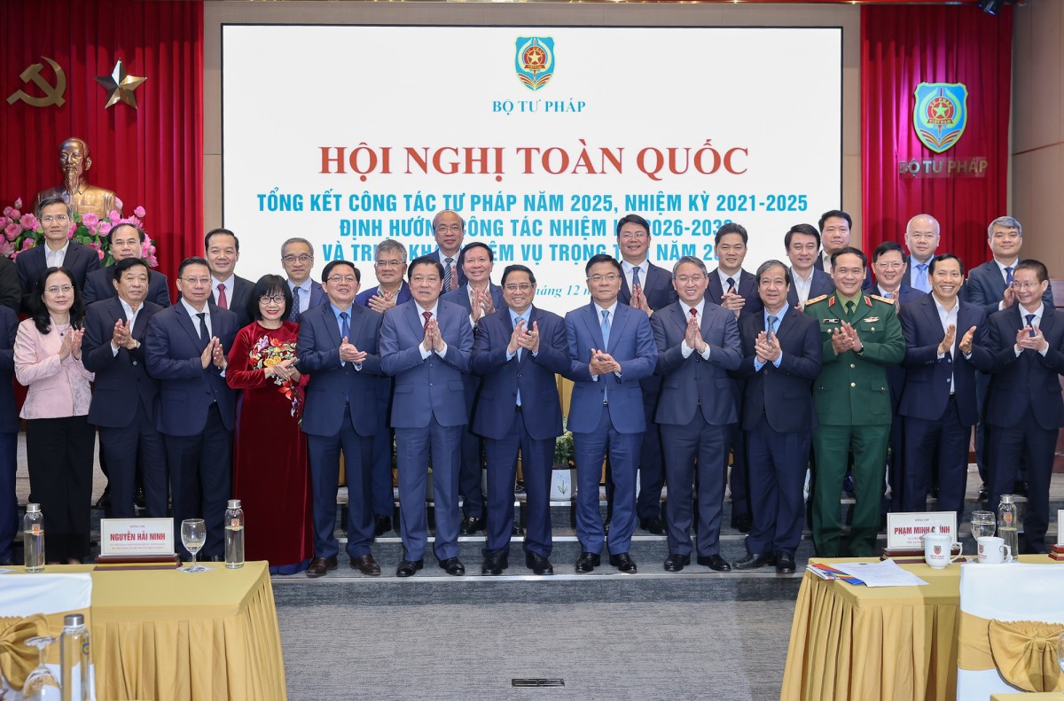 Phiên bản chính thức của 555Win: Chuyển từ 'quản lý bằng 555win Đăng Ký + 1555k' sang 'kiến tạo thể chế phát triển'