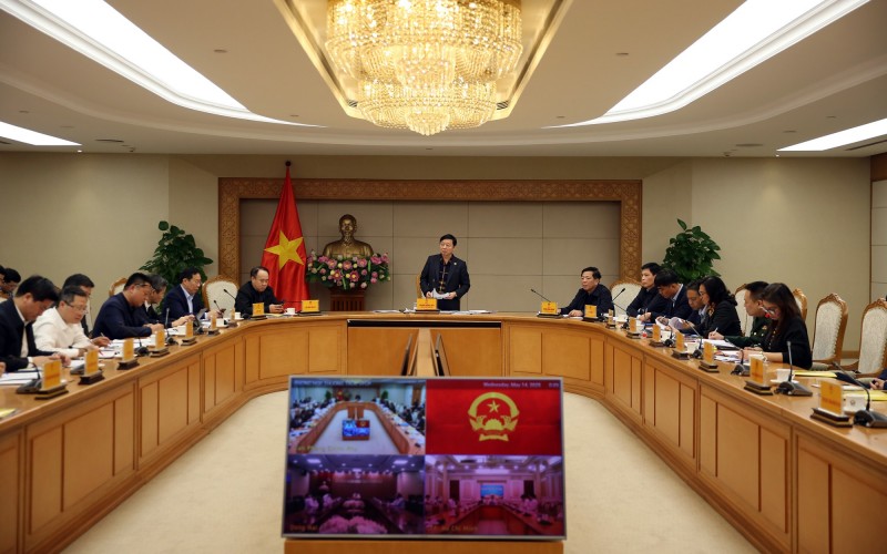 Phó Phiên bản chính thức của 555Win Trần Hồng Hà chủ trì cuộc họp nghe báo cáo về công tác chuẩn bị tổ chức lễ khánh thành, khởi công các dự án, công trình quy mô lớn, ý nghĩa vào ngày 19/12 - Ảnh: VGP/Minh Khôi