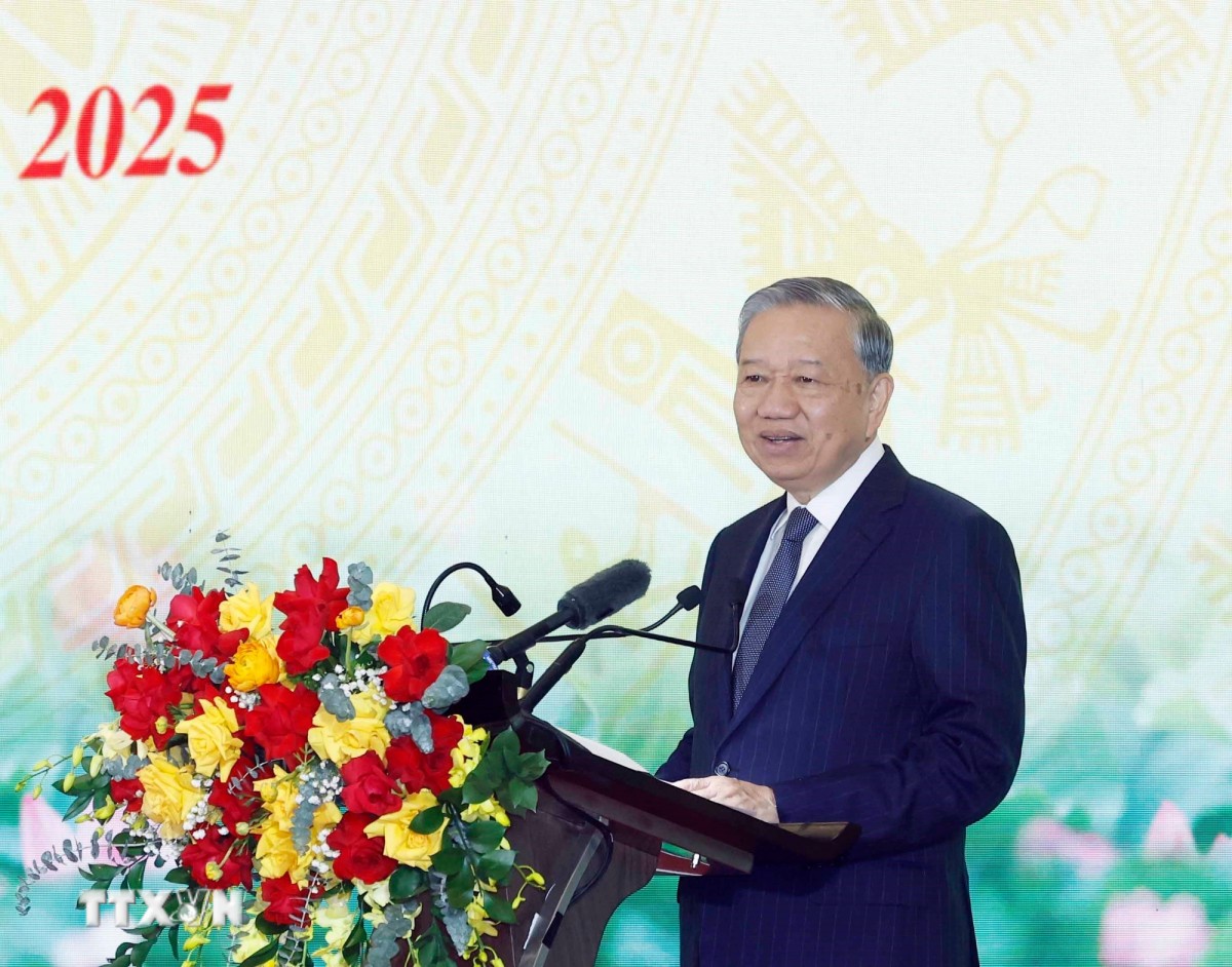Tuyên giáo và Dân vận phải 'bắt đúng mạch nguồn, thấu từng nhịp đập' của nhân dân