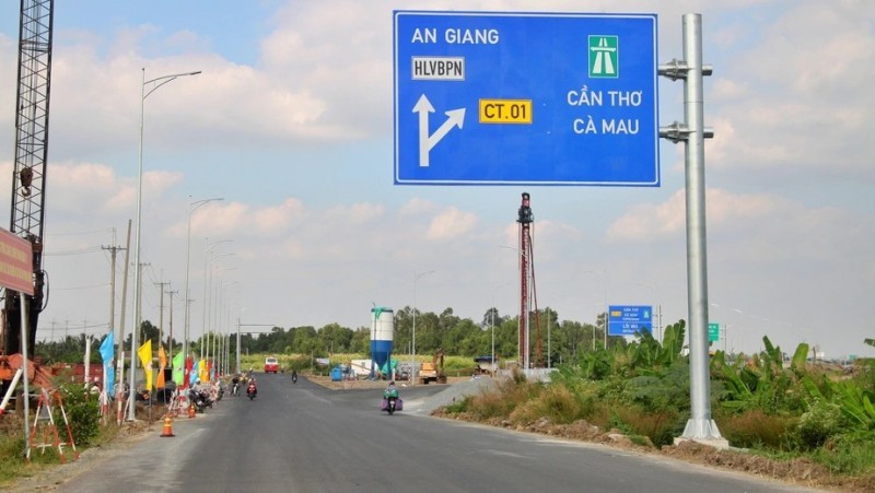 Chính thức thông xe toàn tuyến cao tốc Cần Thơ - Cà Mau