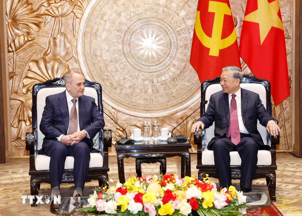 Tổng Bí thư Tô Lâm tiếp Đoàn đại biểu Đảng Azerbaijan Mới