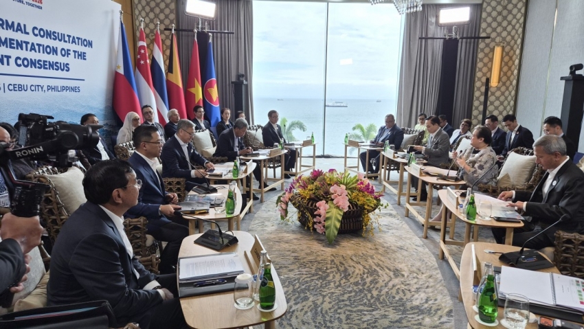 Việt Nam phối hợp thúc đẩy đoàn kết, phát huy vai trò trung tâm của ASEAN