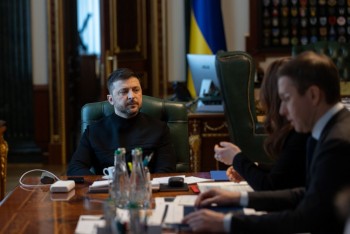 Ông Zelensky: Không thể giải quyết vấn đề lãnh thổ nếu không gặp ông Putin