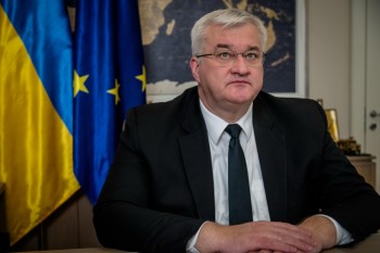 Ukraine phản đối đề xuất dỡ lệnh cấm Nga dự bóng đá quốc tế