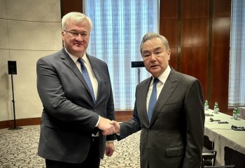 Trung Quốc sẵn sàng cung cấp viện trợ nhân đạo cho Ukraine
