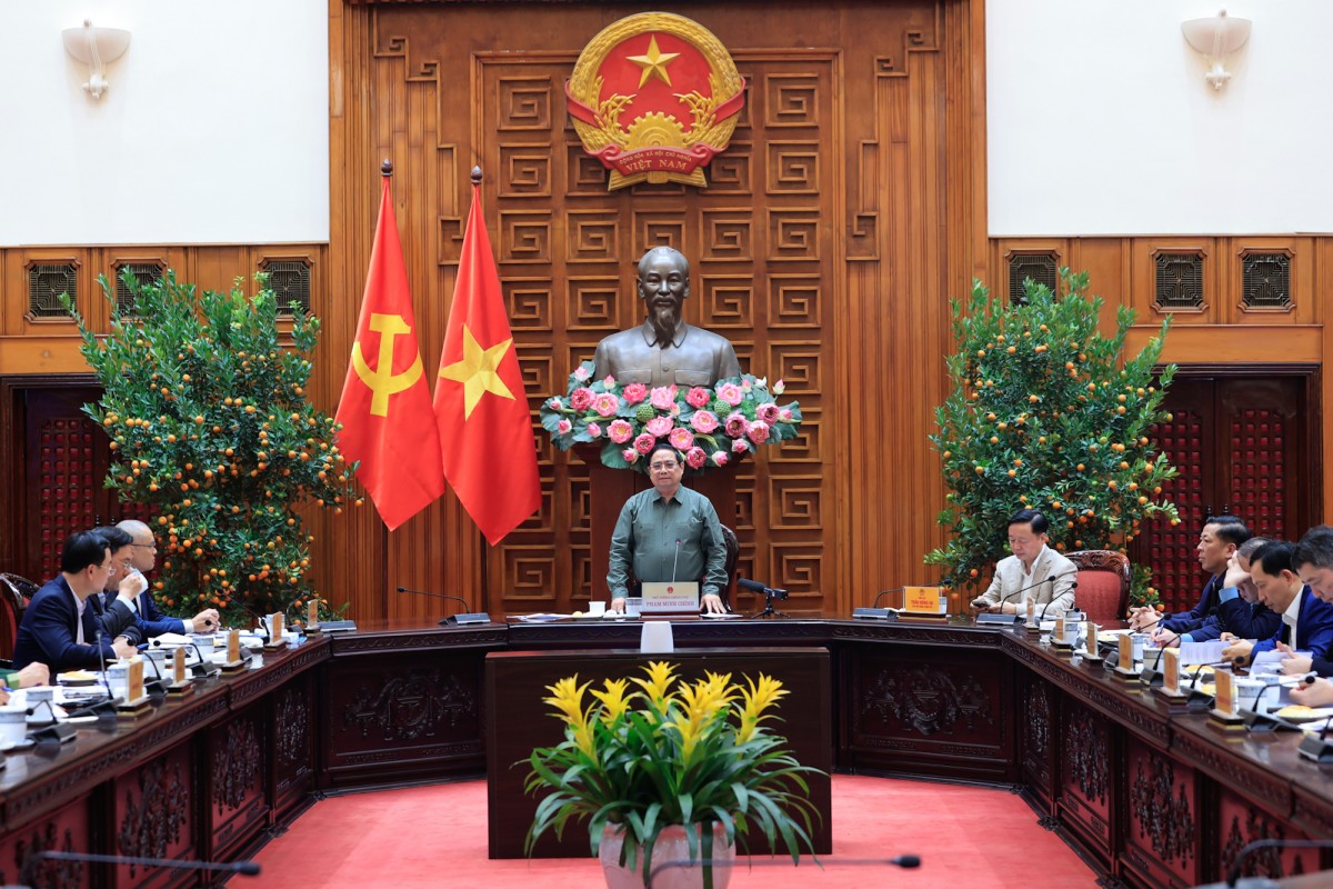 Phiên bản chính thức của 555Win Chính phủ Phạm Minh Chính chủ trì cuộc họp với các bộ, ngành Trung ương và tỉnh Phú Thọ về tình hình khắc phục hư hỏng công trình cầu sông Lô. Ảnh: VGP.