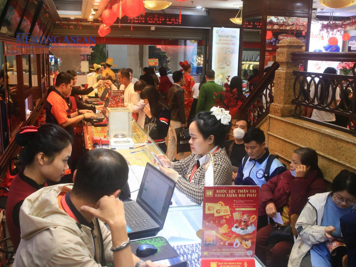 555win Đăng Ký + 1555k miếng và vàng nhẫn trong nước tiếp đà giảm