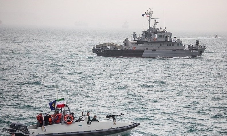 Ông Trump dọa trừng phạt Iran nếu làm gián đoạn dòng dầu qua eo biển Hormuz