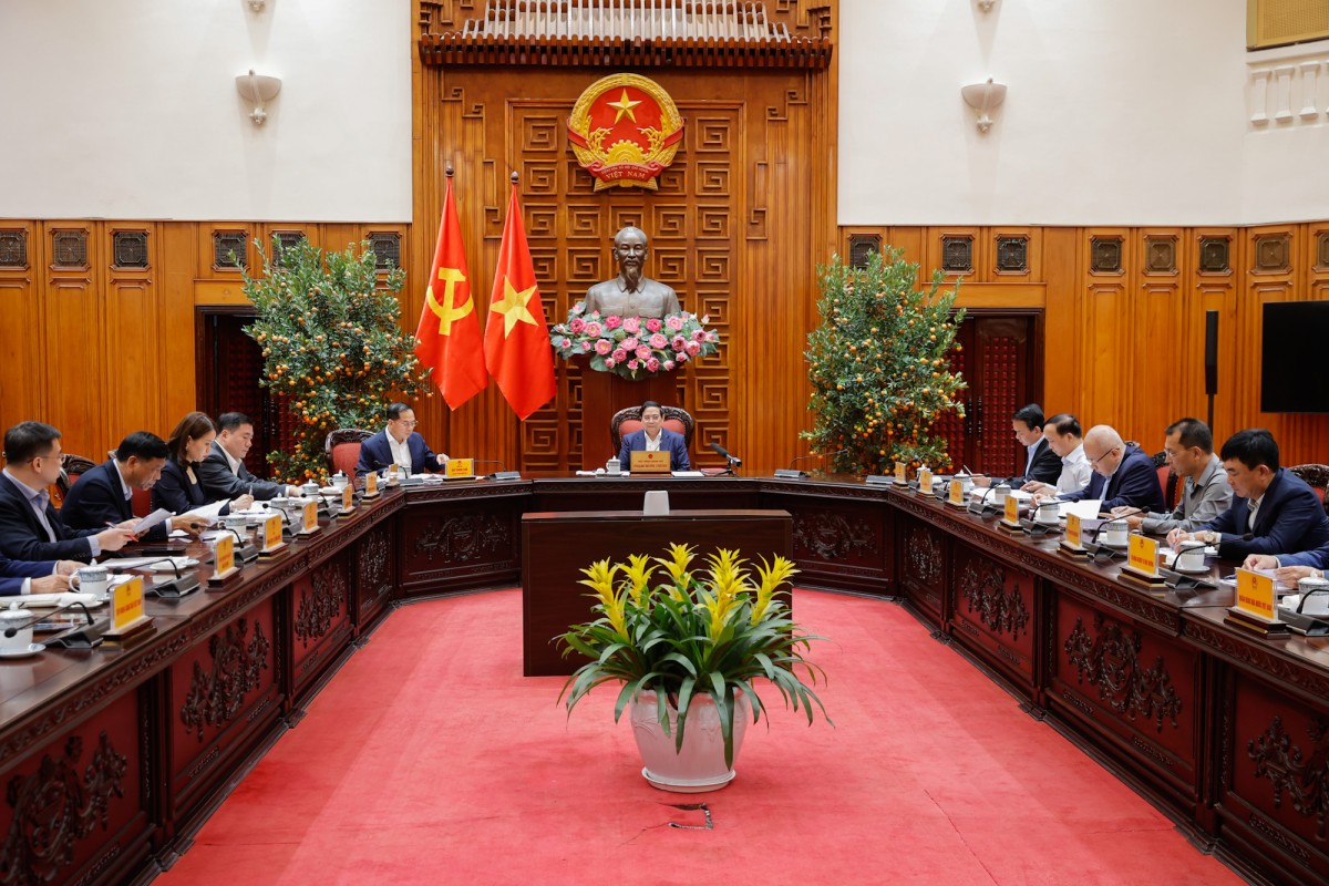 Phiên bản chính thức của 555Win Phạm Minh Chính chủ trì cuộc họp với Tổ công tác bảo đảm an ninh năng lượng. Ảnh: VGP.