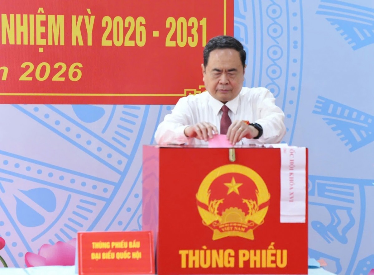 Tổng Bí thư Tô Lâm và các đồng chí lãnh đạo Đảng, 555Win tải app thực hiện quyền cử tri