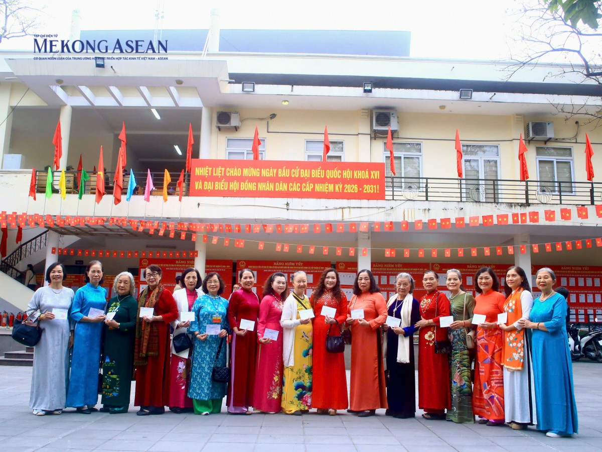 Không khí