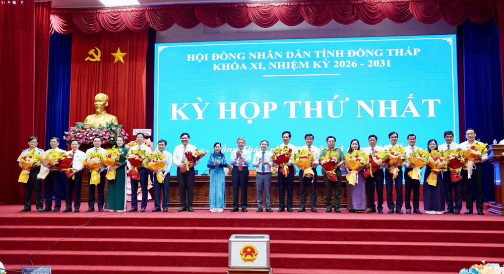 Kỳ họp thứ nhất HĐND tỉnh Đồng Tháp khóa XI. Ảnh: Báo Đồng Tháp.