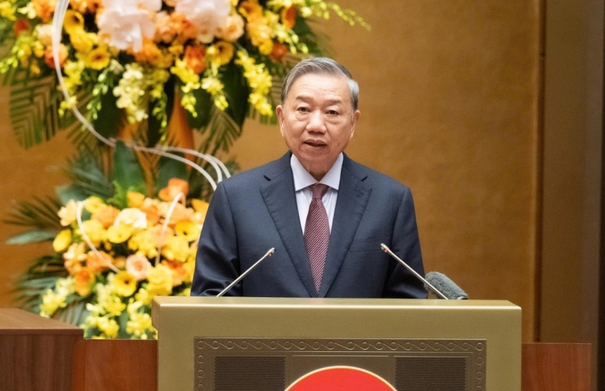 'Mỗi đại biểu trúng cử phải luôn ghi nhớ phía sau mình là niềm tin, kỳ vọng'