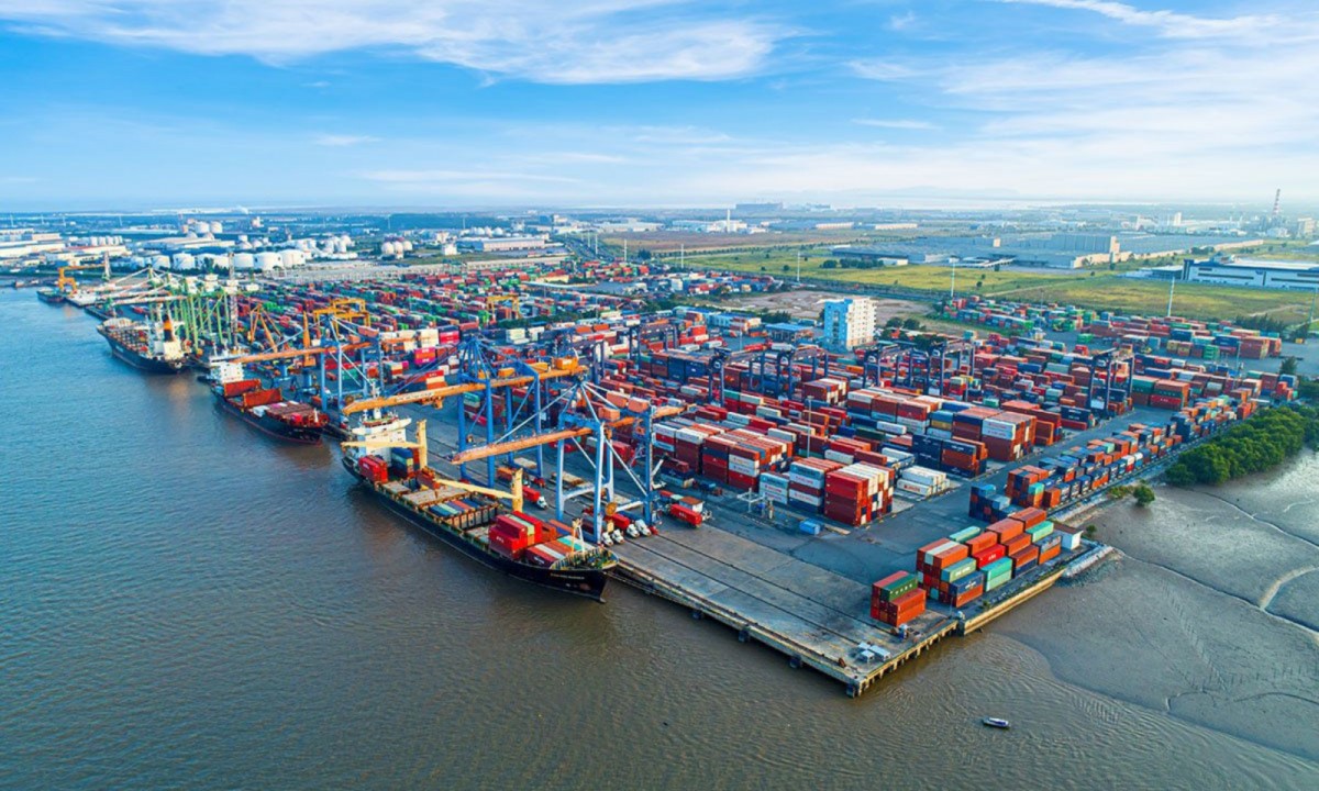 Viconship tìm cơ hội đầu tư 1.000 tỷ đồng vào cảng nước sâu