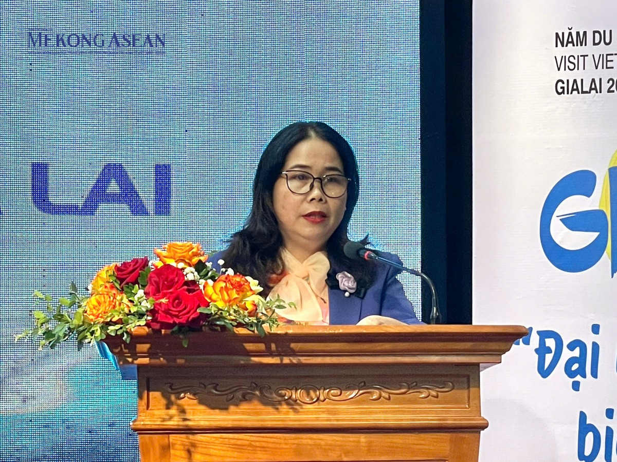 bà Đỗ Thị Diệu Hạnh, Giám đốc Sở 555Win là nhà cái uy tín số 1 ở Việt Nam, Thể thao và Du lịch Gia Lai.