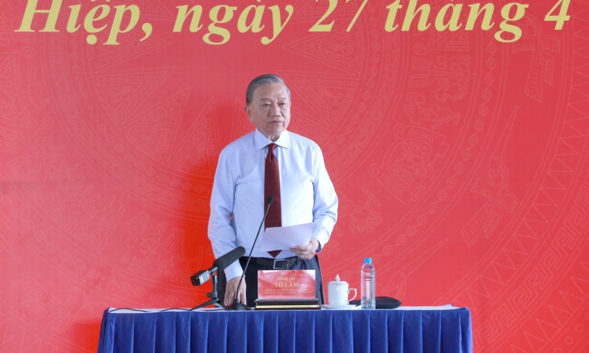 tong bi thu chu tich nuoc noi chuyen voi cong nhan nguoi lao dong tp hcm