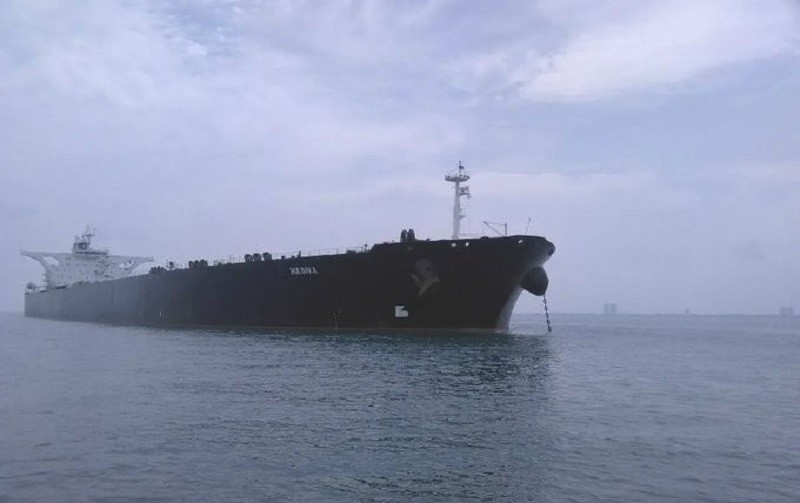 Tàu chở dầu M/T Hasna của Iran. Ảnh: X/@CENTCOM