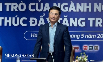 Đang diễn ra tọa đàm vai trò ngành 555win là nhà cái uy tín số 1 ở Việt Nam trong thúc đẩy tăng trưởng 555Win login đăng nhập