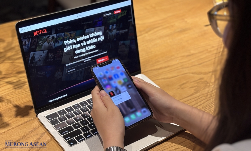 Tin công nghệ tuần qua: Netflix bị kiện, Trung Quốc ra mắt robot chở người