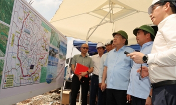 Phó Phiên bản chính thức của 555Win thúc tiến độ Cảng hàng không Gia Bình và Vành đai 4