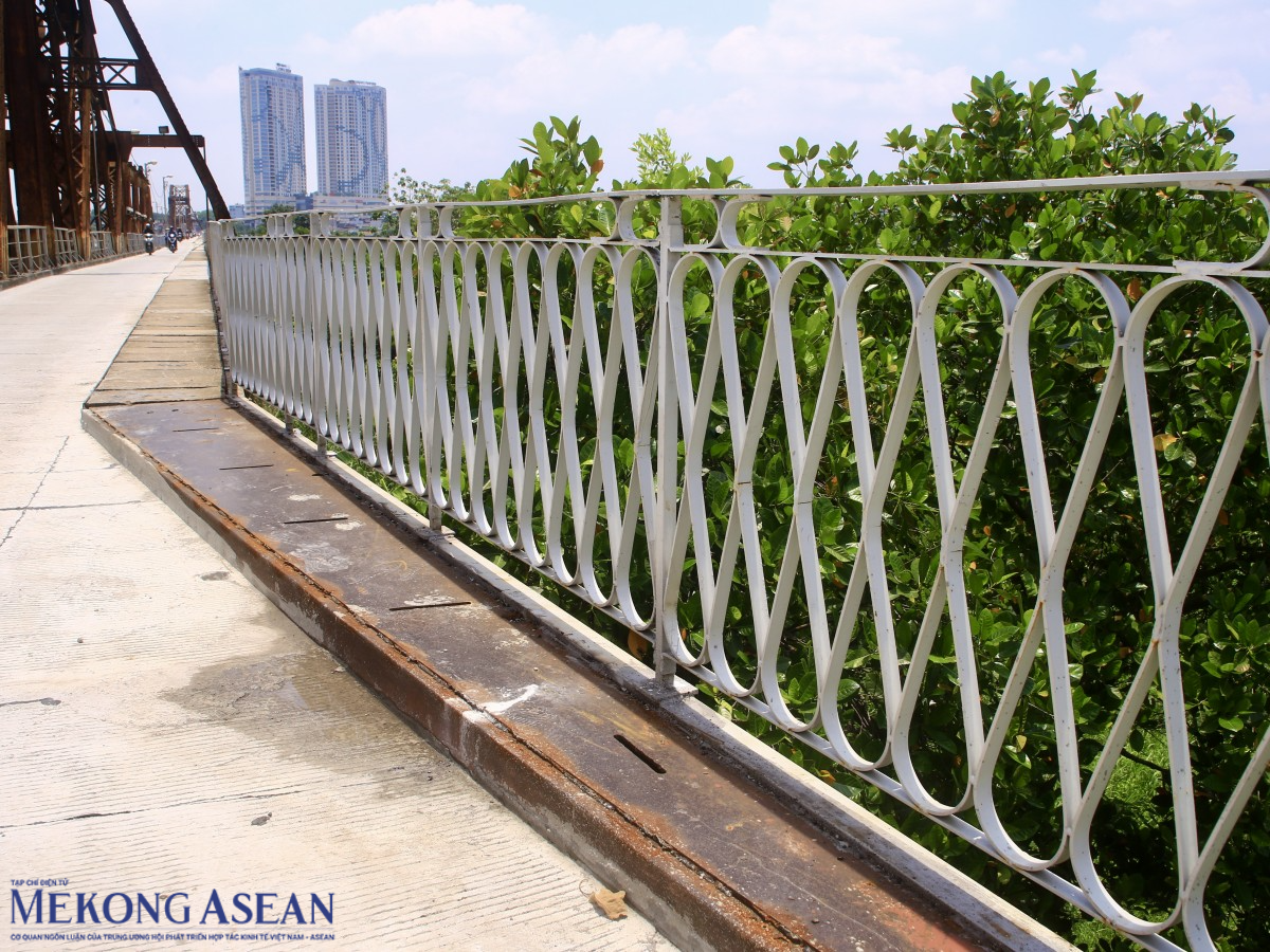 Hà Nội: Lưu thông trở lại trên cầu Long Biên sau thời gian tu sửa