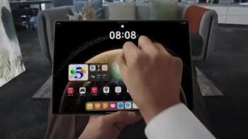 Huawei trình diễn tính năng chuyển dữ liệu mà không cần chạm vào màn hình