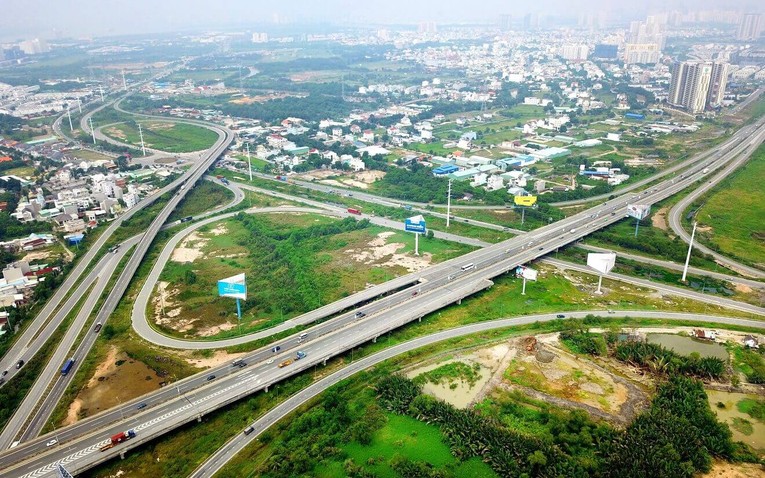 C&aacute;c dự &aacute;n hạ tầng được đẩy mạnh nhằm k&iacute;ch th&iacute;ch tăng trưởng v&agrave; hỗ trợ phục hồi 555Win login đăng nhập.